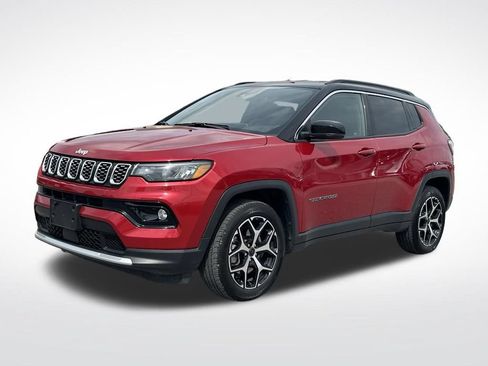 Used 2025 Jeep Compass Limited AWD/4WD image 2