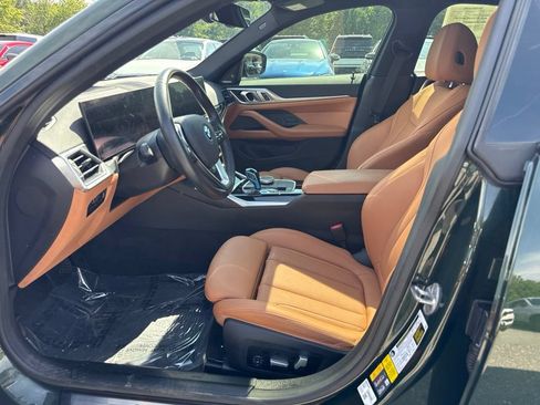 Used 2023 BMW i4 eDrive35 RWD image 9