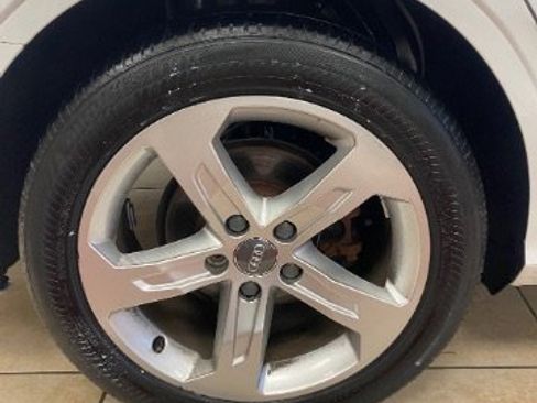 Used 2017 Audi A3 2.0T Premium image 31