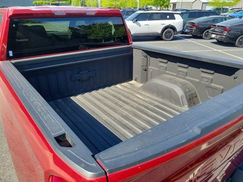 Used 2022 Chevrolet Silverado 1500 RST AWD/4WD image 8
