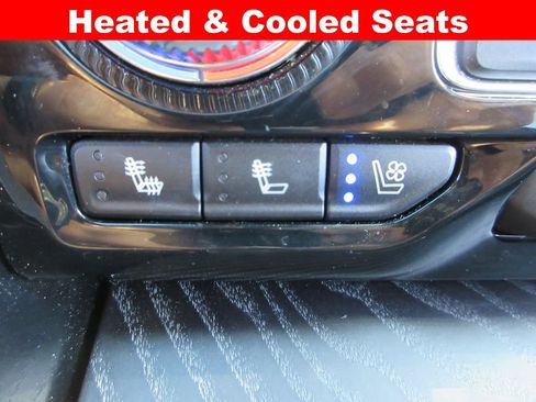 Certified 2024 GMC Yukon Denali AWD/4WD image 17