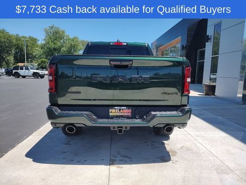 New 2026 RAM 1500 Big Horn AWD/4WD image 4