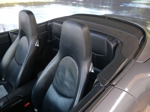 Used 2006 Porsche 911 Carrera 4S AWD/4WD image 35