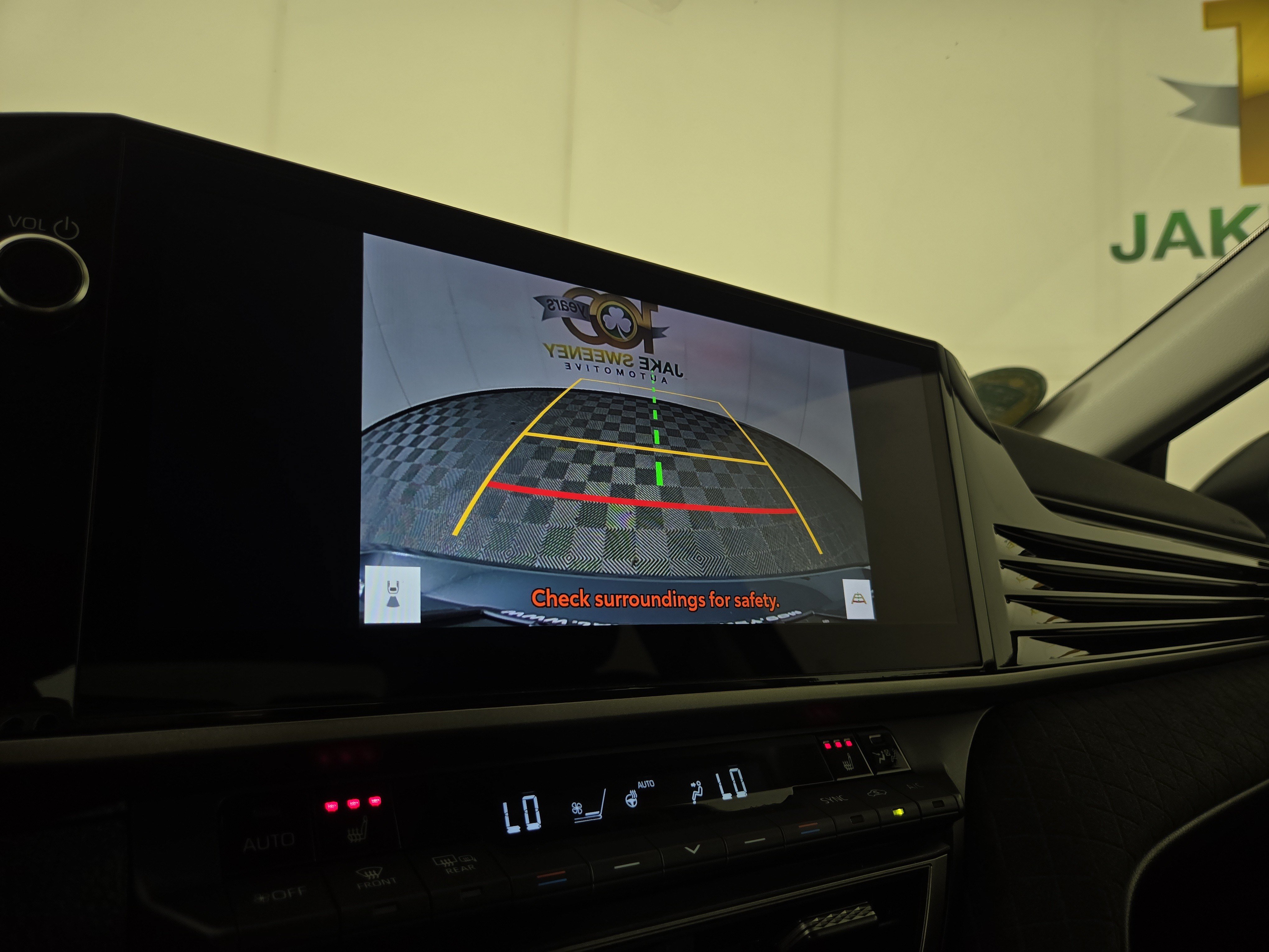 Used 2025 Toyota Camry XLE FWD image 19
