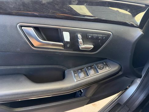 Used 2014 Mercedes-Benz E 350 Sedan image 39