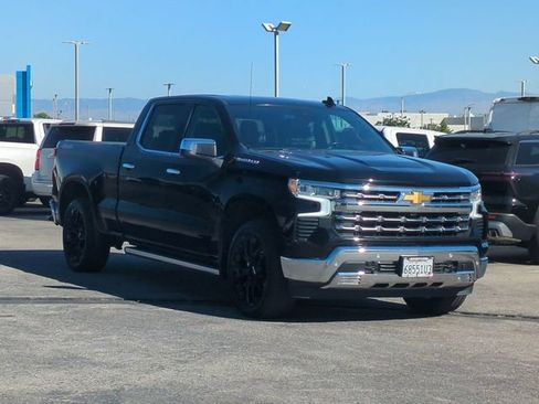 Used 2023 Chevrolet Silverado 1500 LTZ w/ Technology Package AWD/4WD image 2