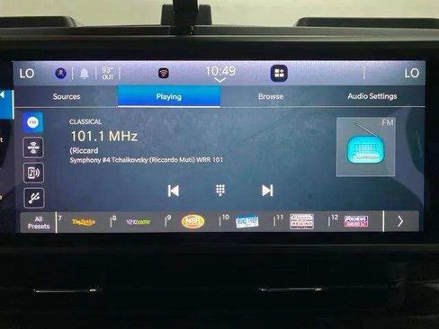 Used 2025 Jeep Wrangler Unlimited Rubicon AWD/4WD image 40
