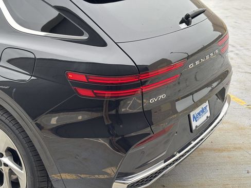 New 2026 Genesis GV70 2.5T Advanced AWD/4WD image 7