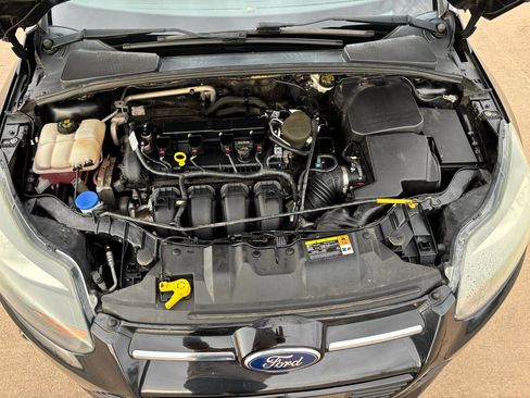 Used 2013 Ford Focus Titanium w/ Titanium Handling Pkg image 21
