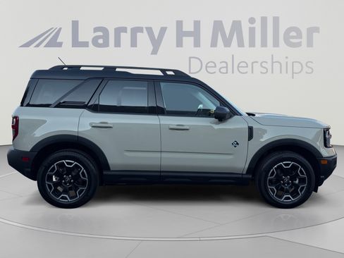 Used 2025 Ford Bronco Sport Outer Banks w/ Outer Banks Tech Package+ AWD/4WD image 6