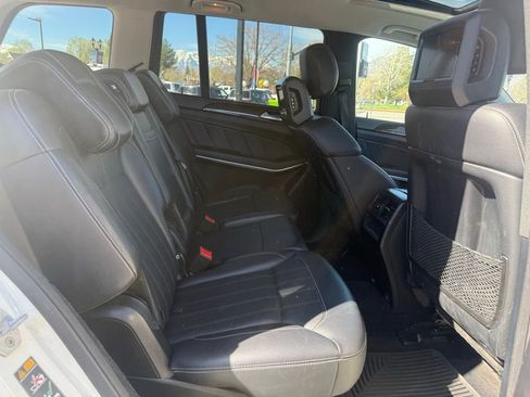 Used 2014 Mercedes-Benz GL 450 4MATIC image 14