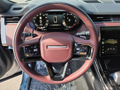 New 2026 Land Rover Range Rover Sport Dynamic SE AWD/4WD image 12