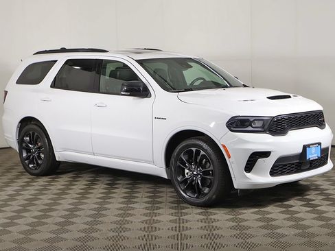Used 2025 Dodge Durango R/T w/ Blacktop Package AWD/4WD image 64
