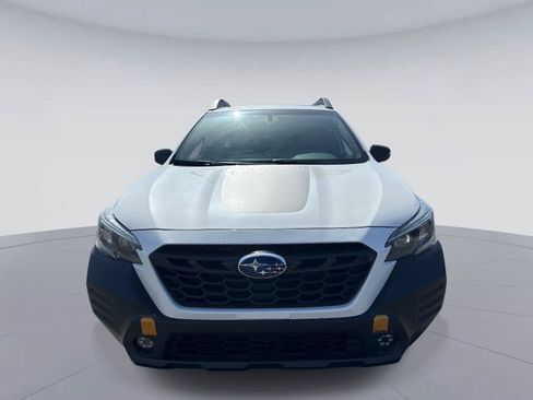 Used 2022 Subaru Outback Wilderness w/ Wilderness Package AWD/4WD image 9