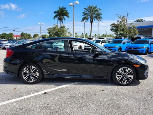 Used 2016 Honda Civic EX-T image 8