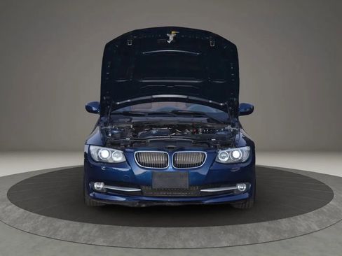 Used 2013 BMW 328i Convertible image 49