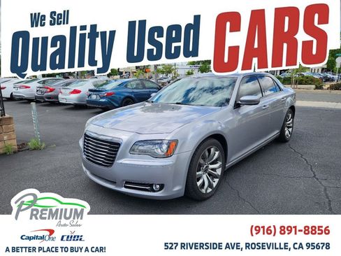Used 2014 Chrysler 300 S w/ Luxury Group RWD image 1
