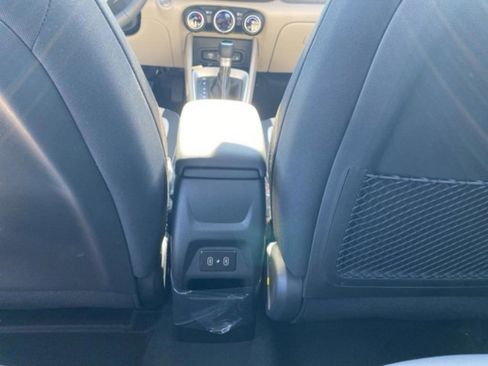 New 2026 Hyundai Venue SEL image 31