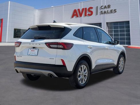 Used 2025 Ford Escape Active image 6