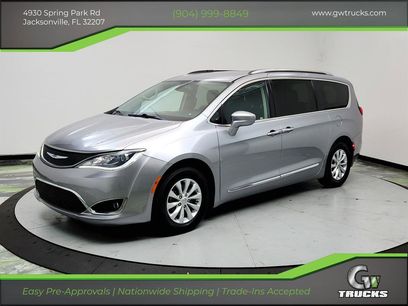 Used 2019 Chrysler Pacifica Touring-L