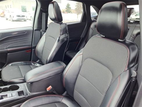 Certified 2024 Ford Escape ST-Line w/ Tech Pack #1 image 8