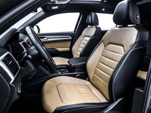 Used 2023 Volkswagen Atlas Cross Sport SEL Premium R-Line image 16