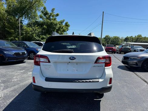 Used 2019 Subaru Outback 2.5i Premium AWD/4WD image 5