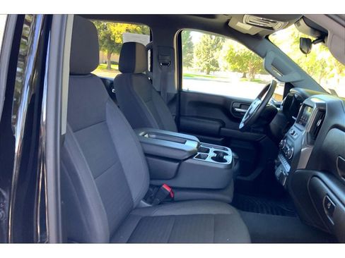Used 2023 Chevrolet Silverado 1500 Custom image 8