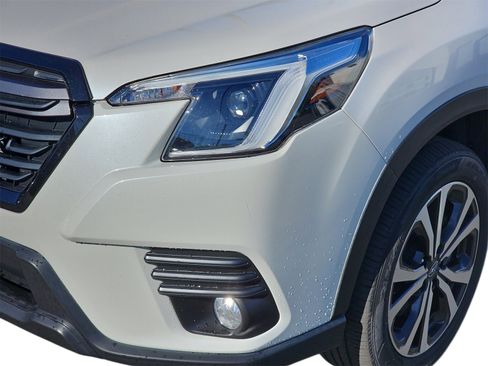 Certified 2023 Subaru Forester Limited image 9