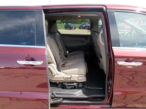 Used 2019 Honda Odyssey Elite image 18