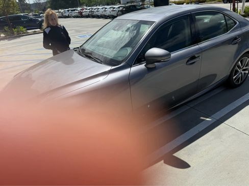 Used 2020 Lexus IS 300 image 5