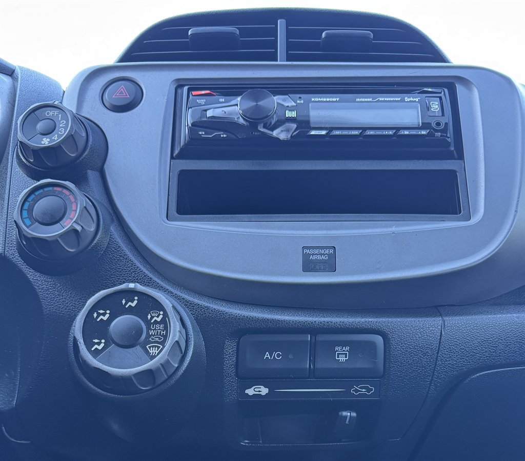 Used 2011 Honda Fit Sport image 83