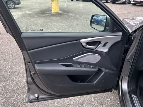 New 2026 Acura RDX SH-AWD image 12
