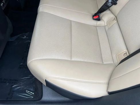 Used 2020 Lexus ES 350 w/ Premium Package FWD image 22
