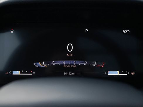 Used 2023 Jeep Grand Cherokee Limited w/ Luxury Tech Group II image 11