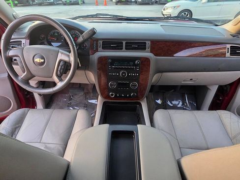 Used 2013 Chevrolet Tahoe LT w/ Texas Edition image 37