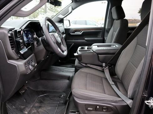 Used 2022 Chevrolet Silverado 1500 RST image 30