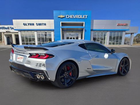 New 2026 Chevrolet Corvette E-Ray w/ ZER Performance Package image 7