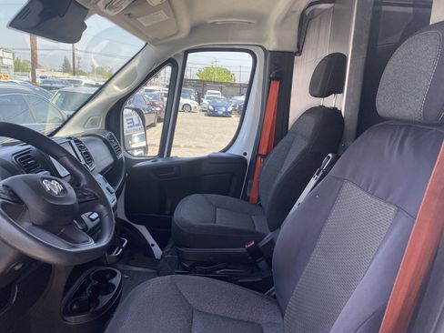Used 2023 RAM ProMaster 3500 w/ Driver Convenience Group FWD image 13