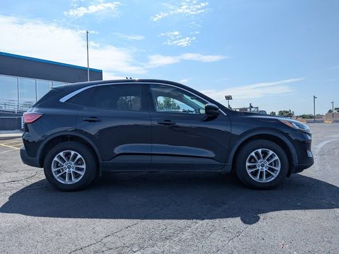Used 2021 Ford Escape SE AWD/4WD image 2