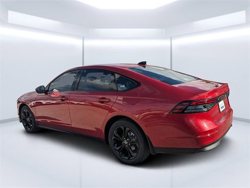 New 2025 Honda Accord SE image 5