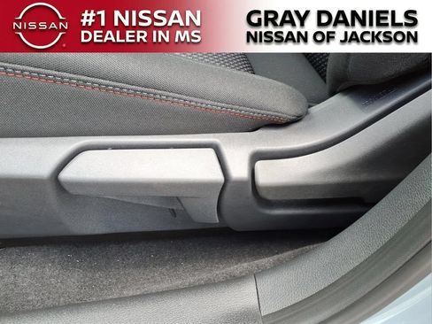 New 2026 Nissan Sentra SR w/ Floor Mat Package FWD image 11