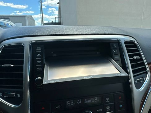 Used 2011 Jeep Grand Cherokee Limited AWD/4WD image 57
