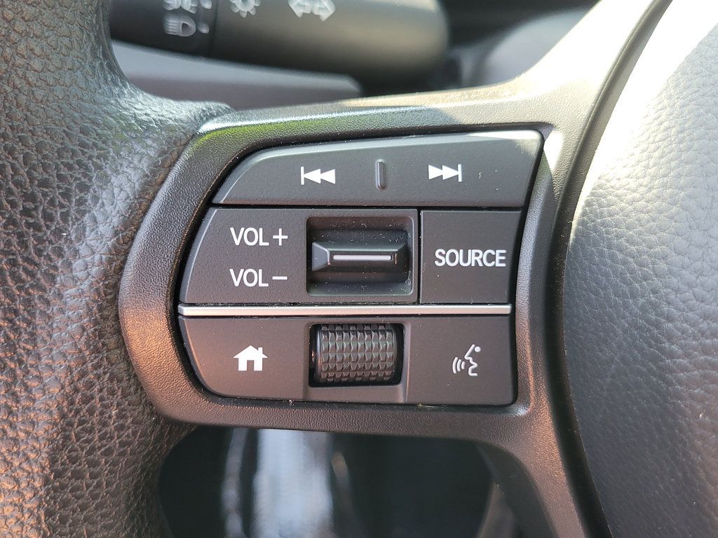 Used 2024 Honda CR-V LX image 28