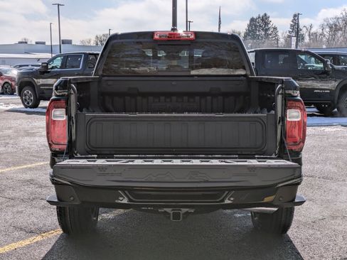 New 2026 GMC Canyon Elevation w/ Convenience Package image 37