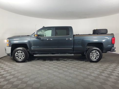 Used 2017 Chevrolet Silverado 3500 LTZ w/ Duramax Plus Package image 7