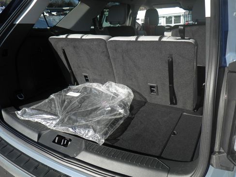 Certified 2025 Ford Explorer Active w/ Active Comfort Package image 21