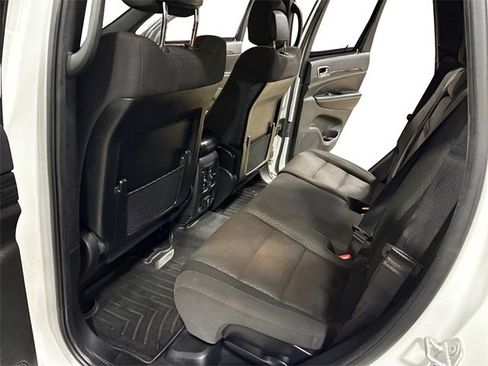 Used 2021 Jeep Grand Cherokee Freedom Edition image 10