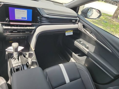 New 2026 Toyota Camry SE w/ Convenience Package FWD image 28
