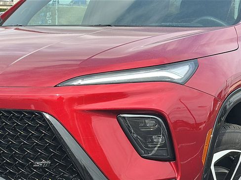 New 2025 Buick Enclave Sport Touring w/ Super Cruise Package image 4